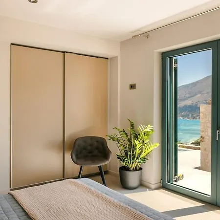 Electra וילה Zóla