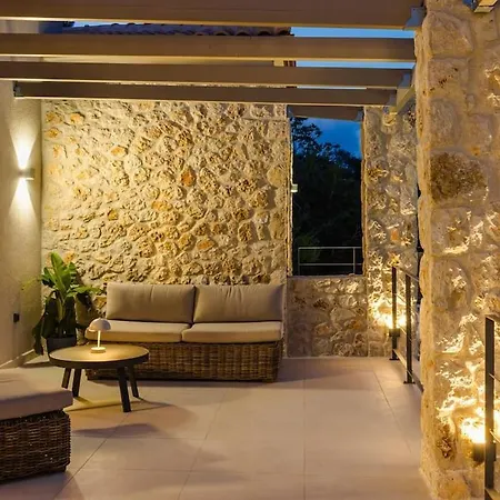Electra Vila *